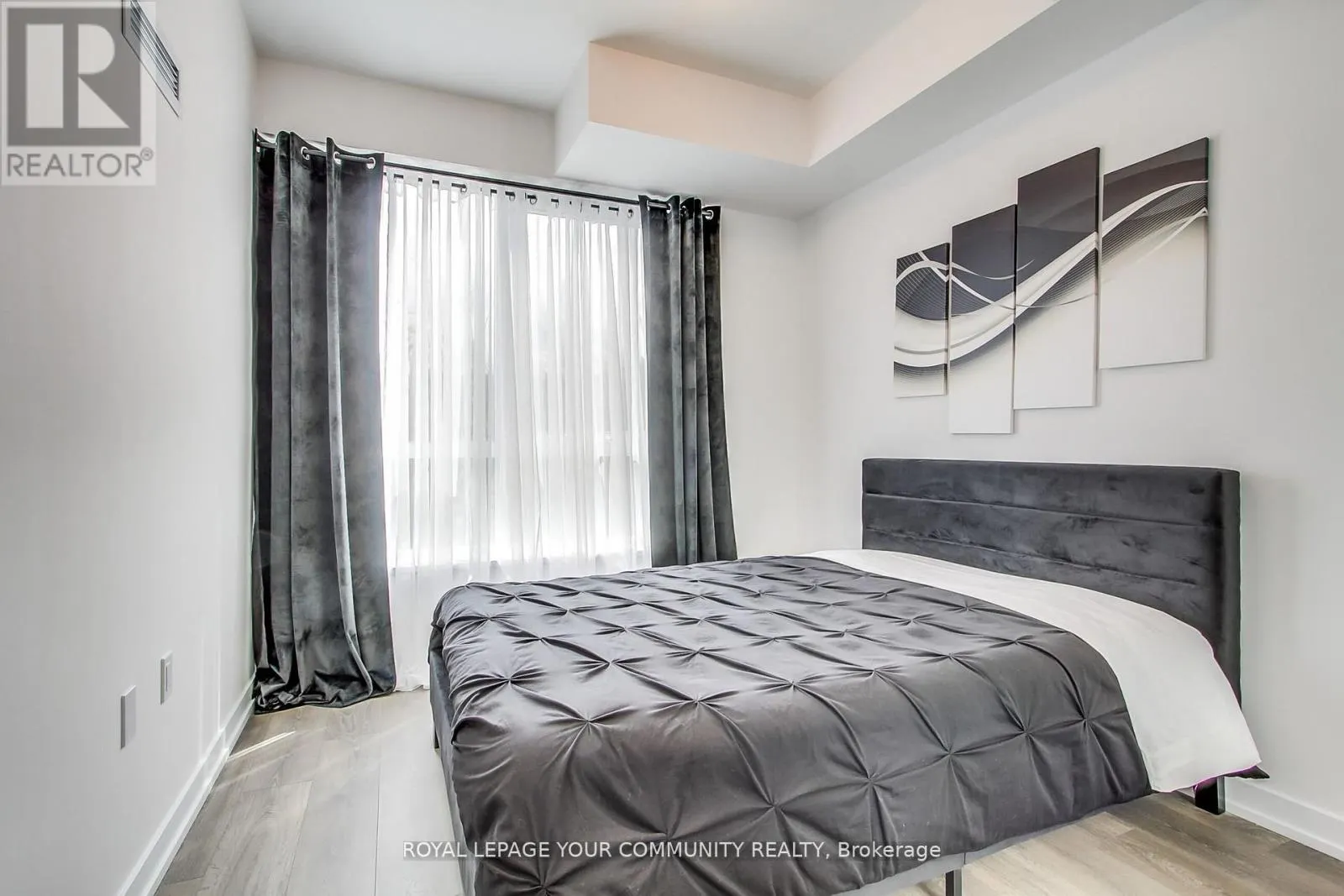 342 - 415 SEA RAY AVENUE