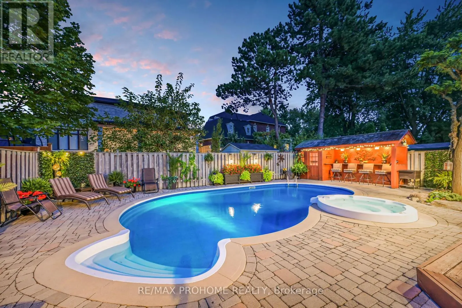 42 FOUNDRY CRESCENT