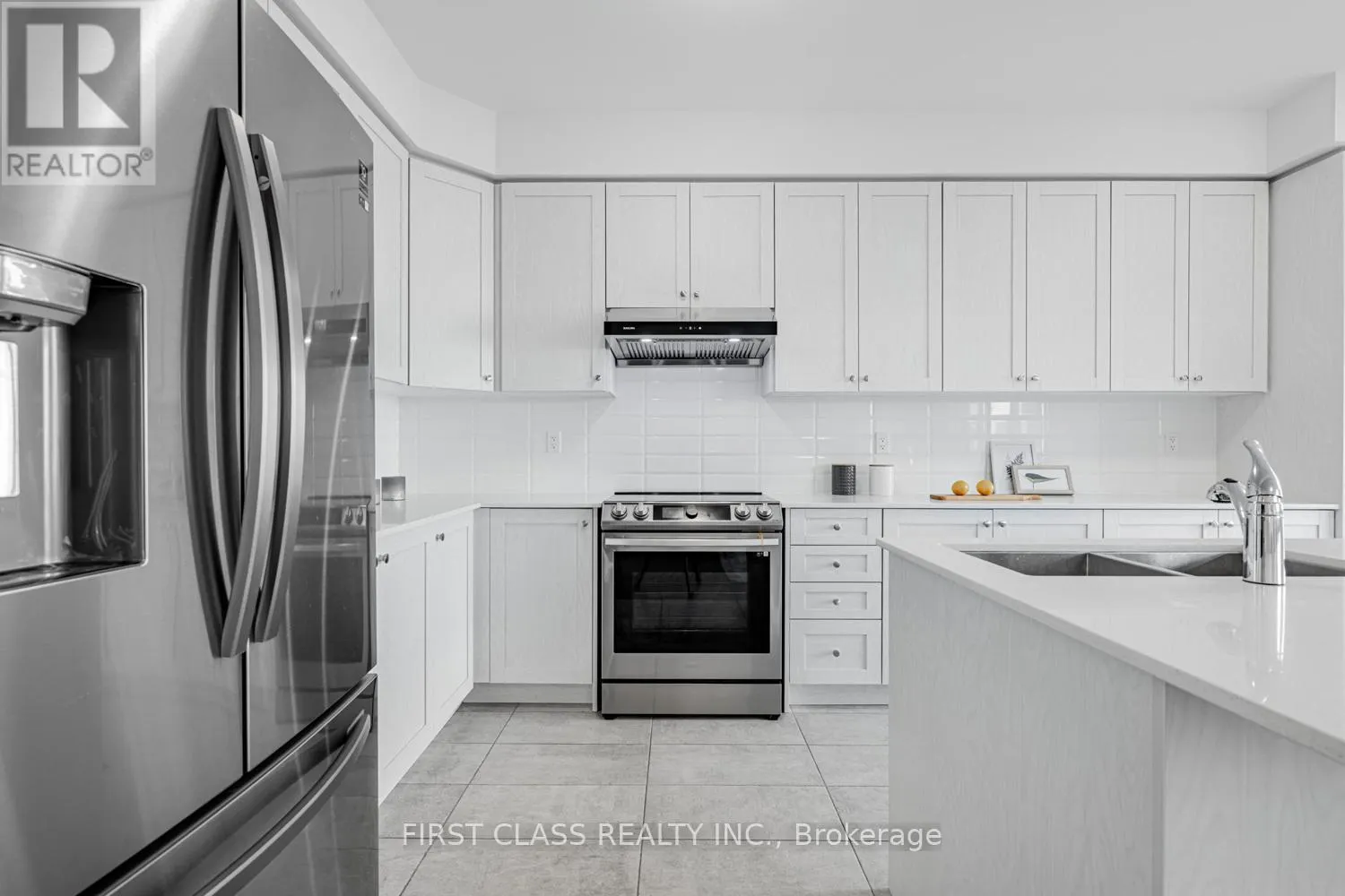 38 HEWISON AVENUE