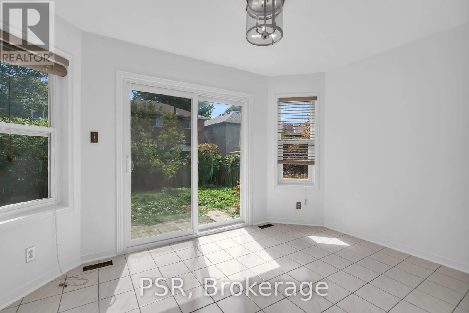 848 HOLLANDER ROAD