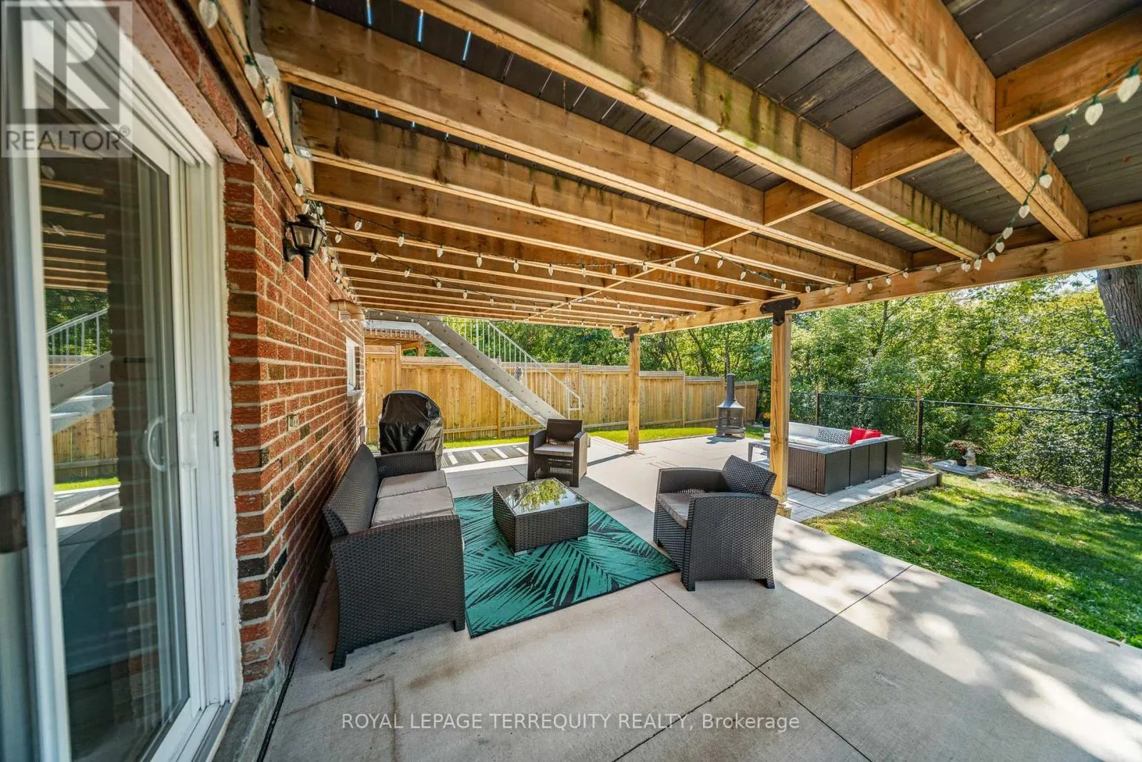 20 WOODCROFT LANE