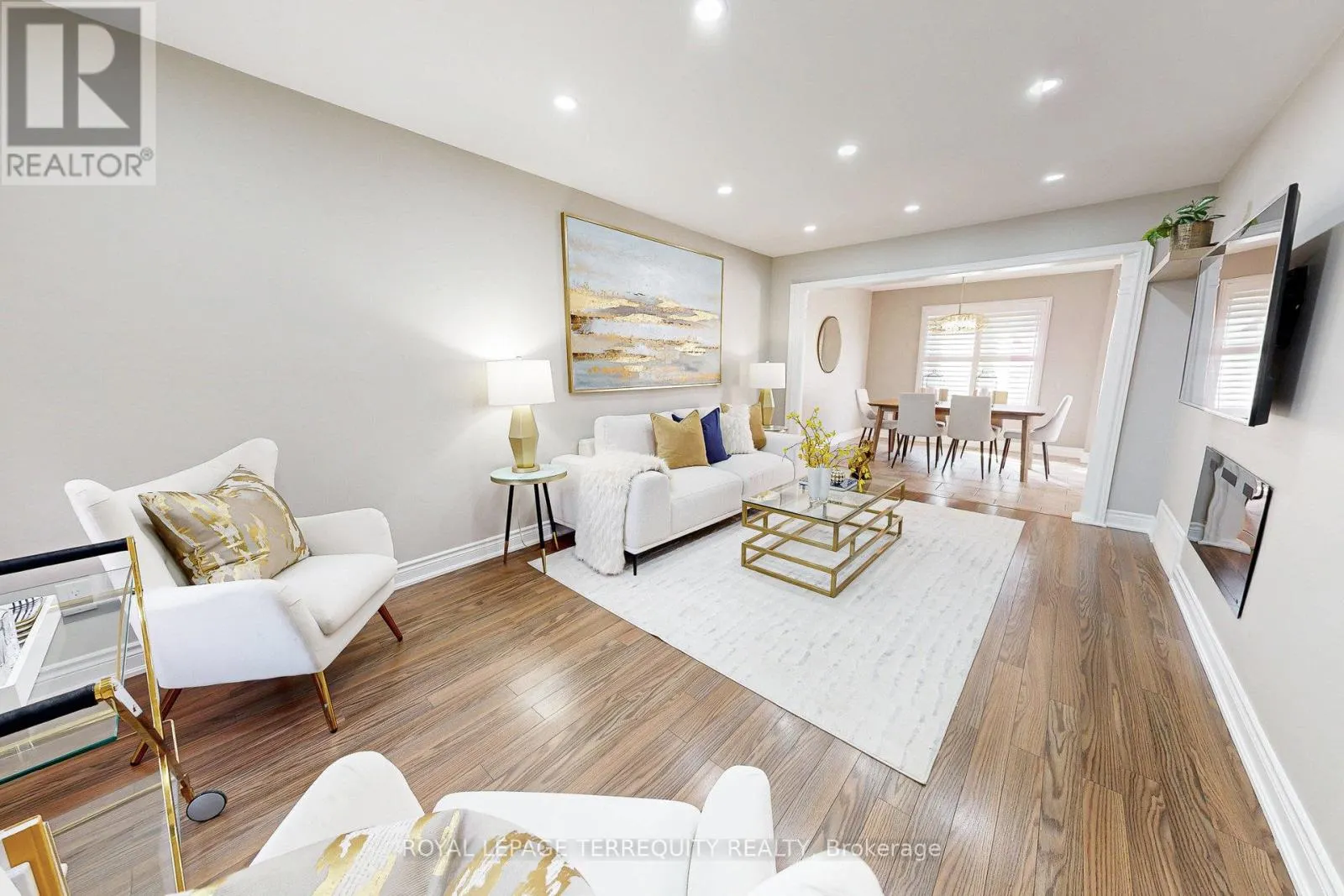 20 WOODCROFT LANE