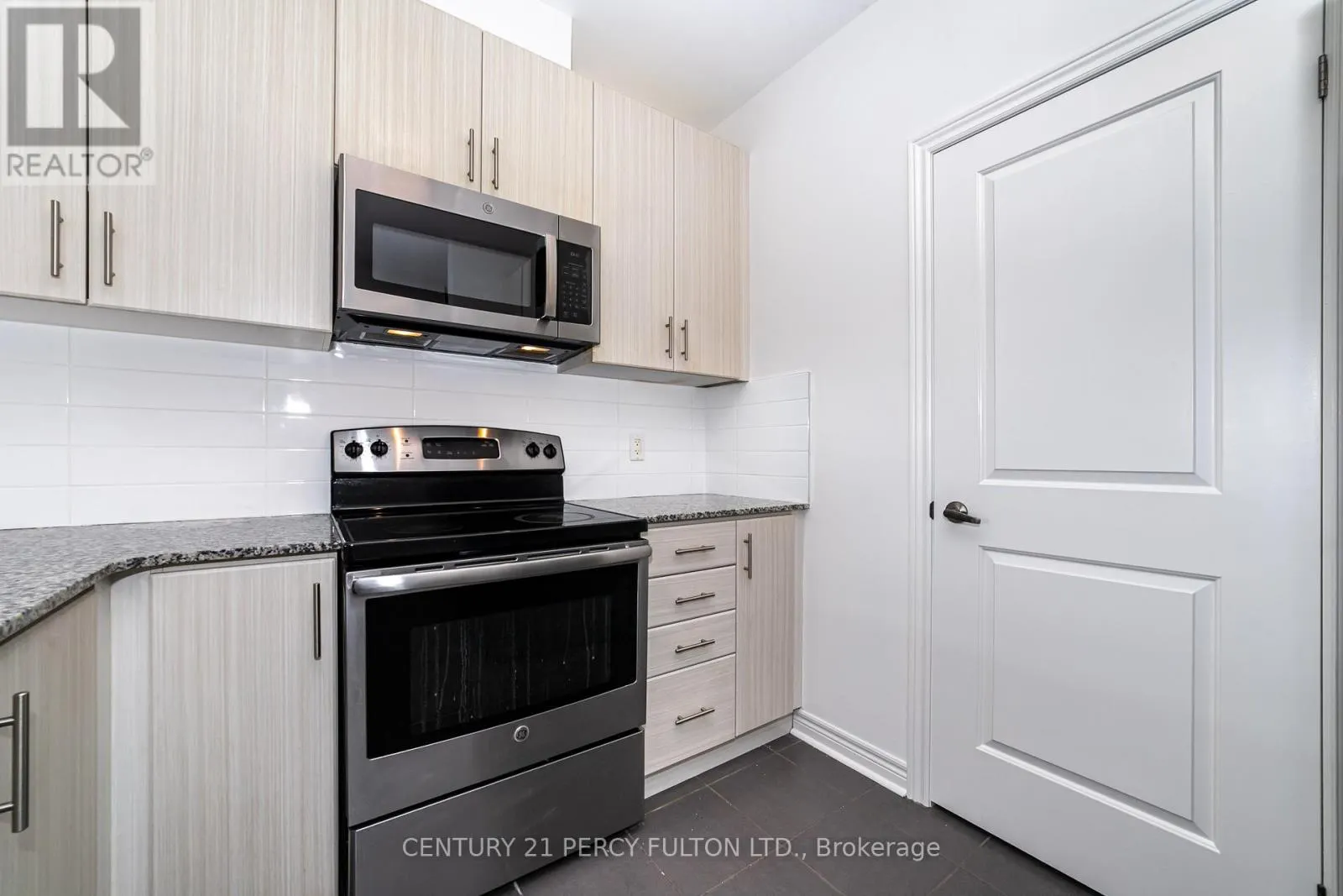 406 - 7768 KENNEDY ROAD