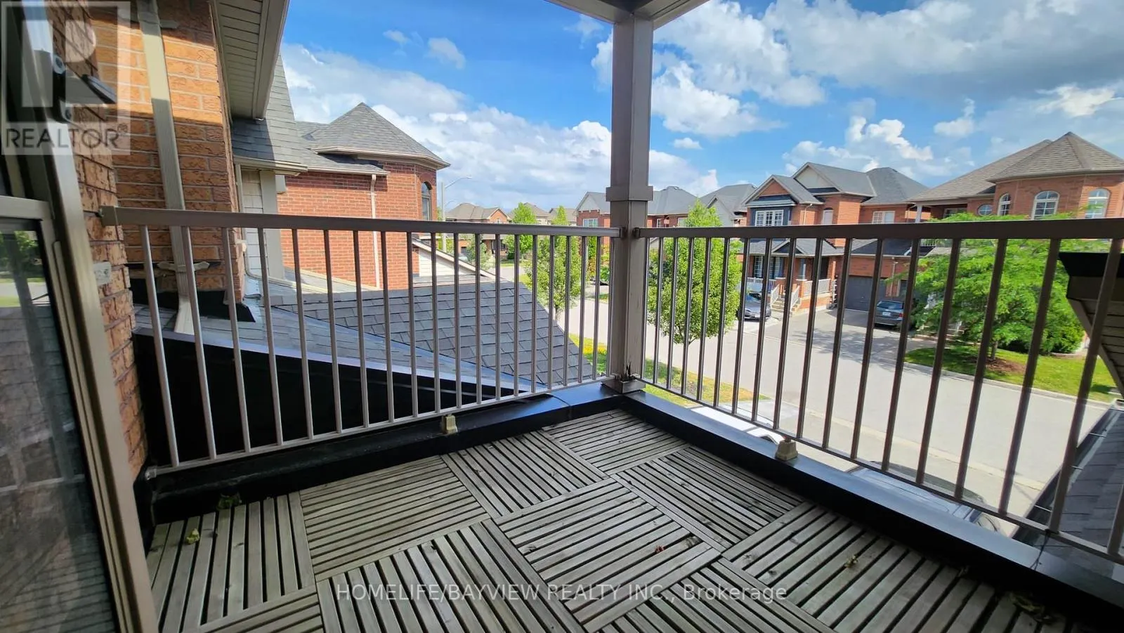 51 WALDRON CRESCENT