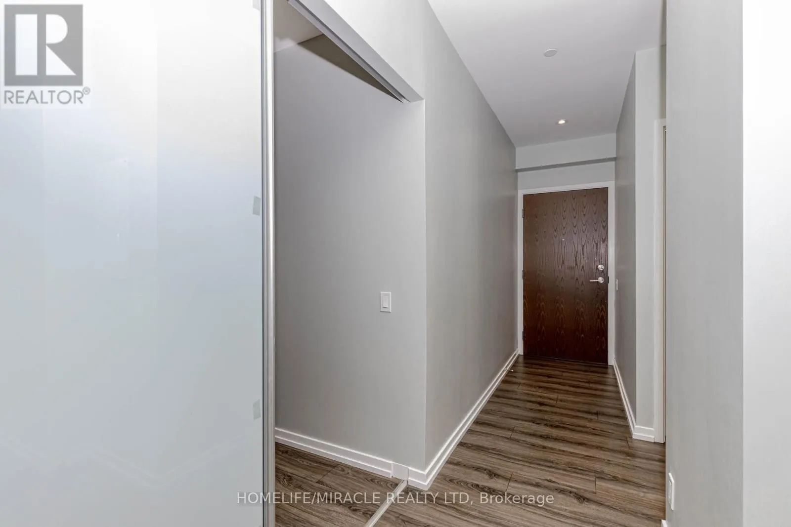 501 - 7890 JANE STREET
