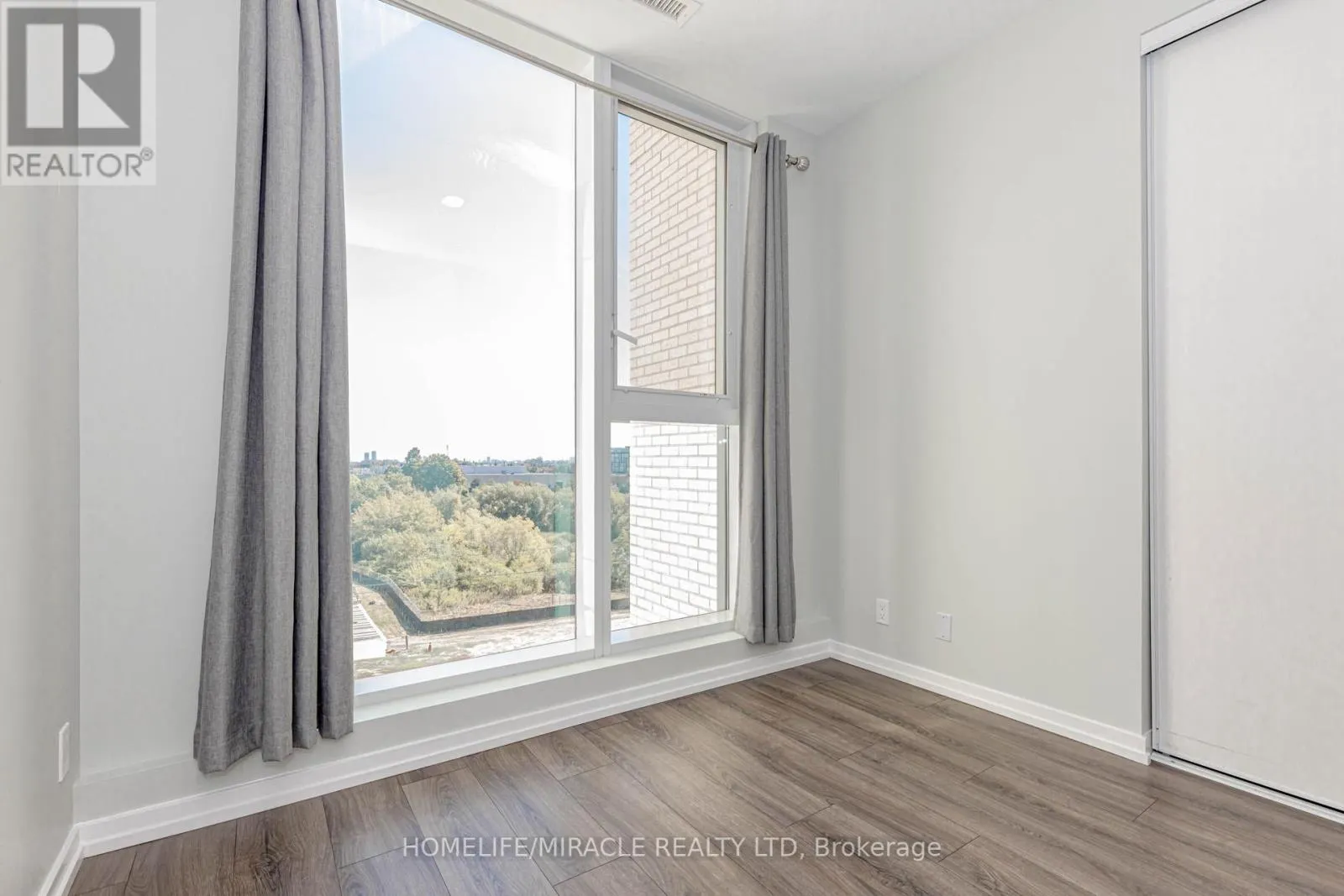 501 - 7890 JANE STREET