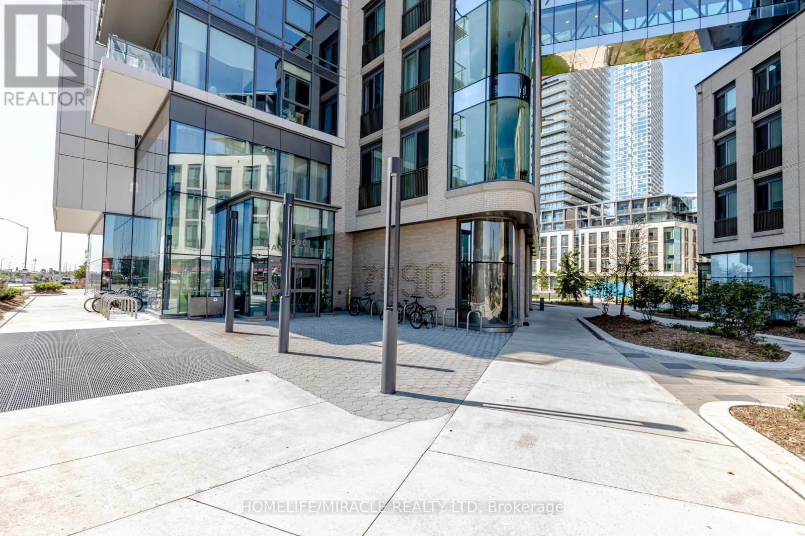 501 - 7890 JANE STREET