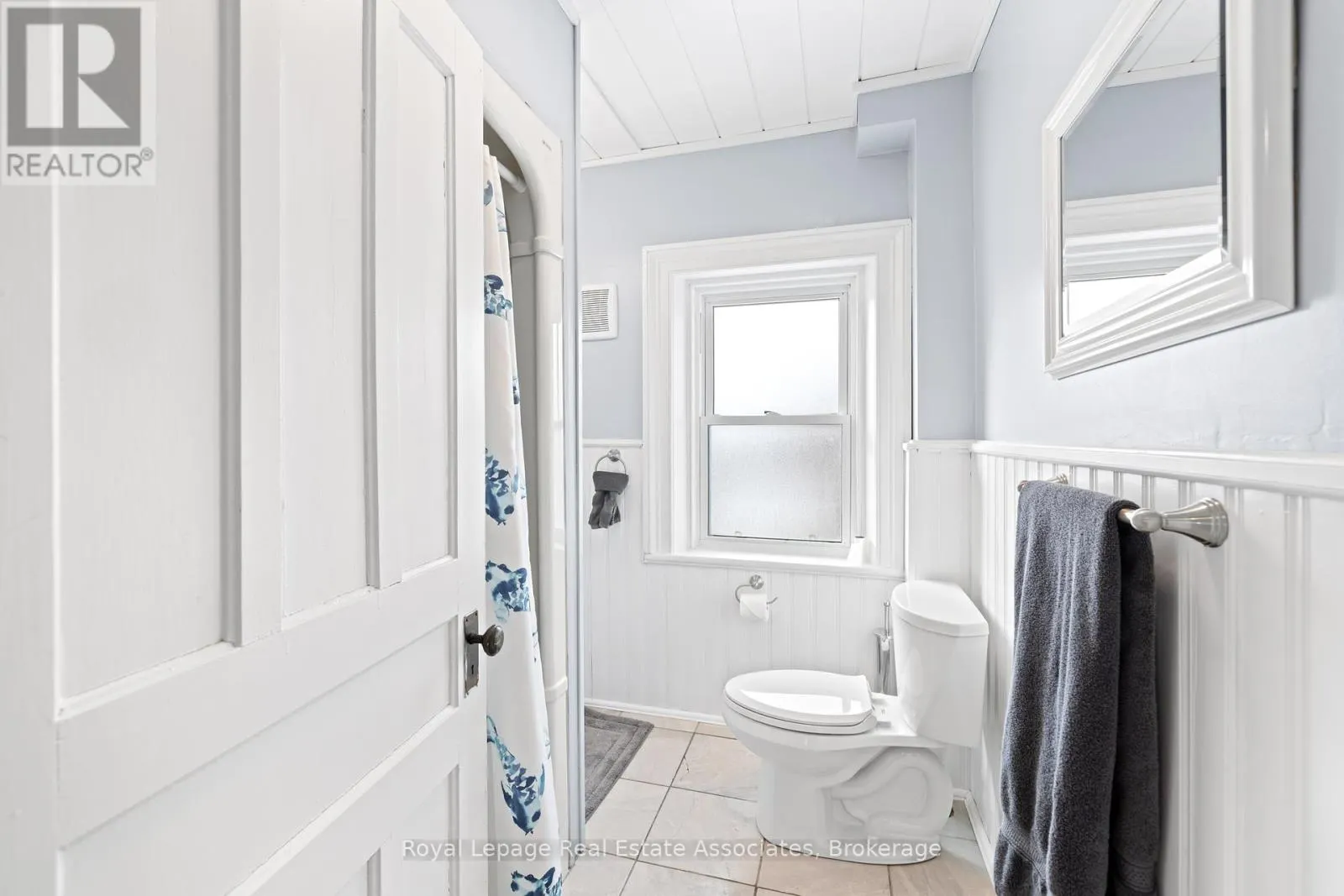 1379 KILLARNEY BEACH STREET