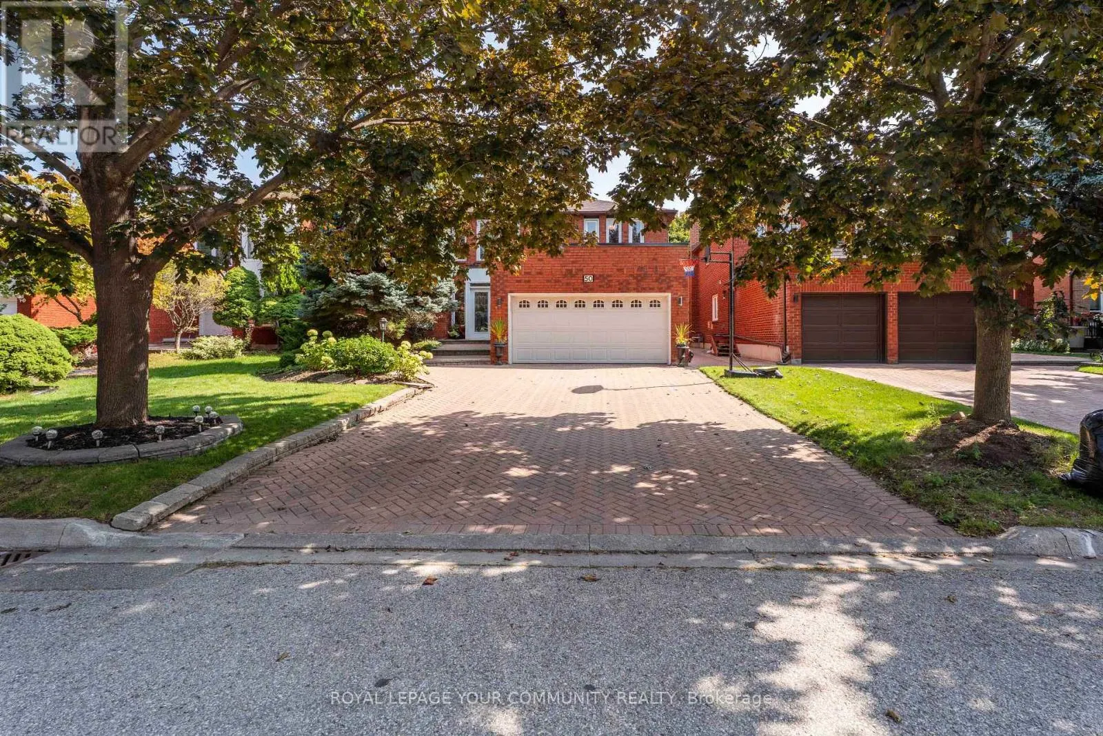 50 WALTHAM CRESCENT