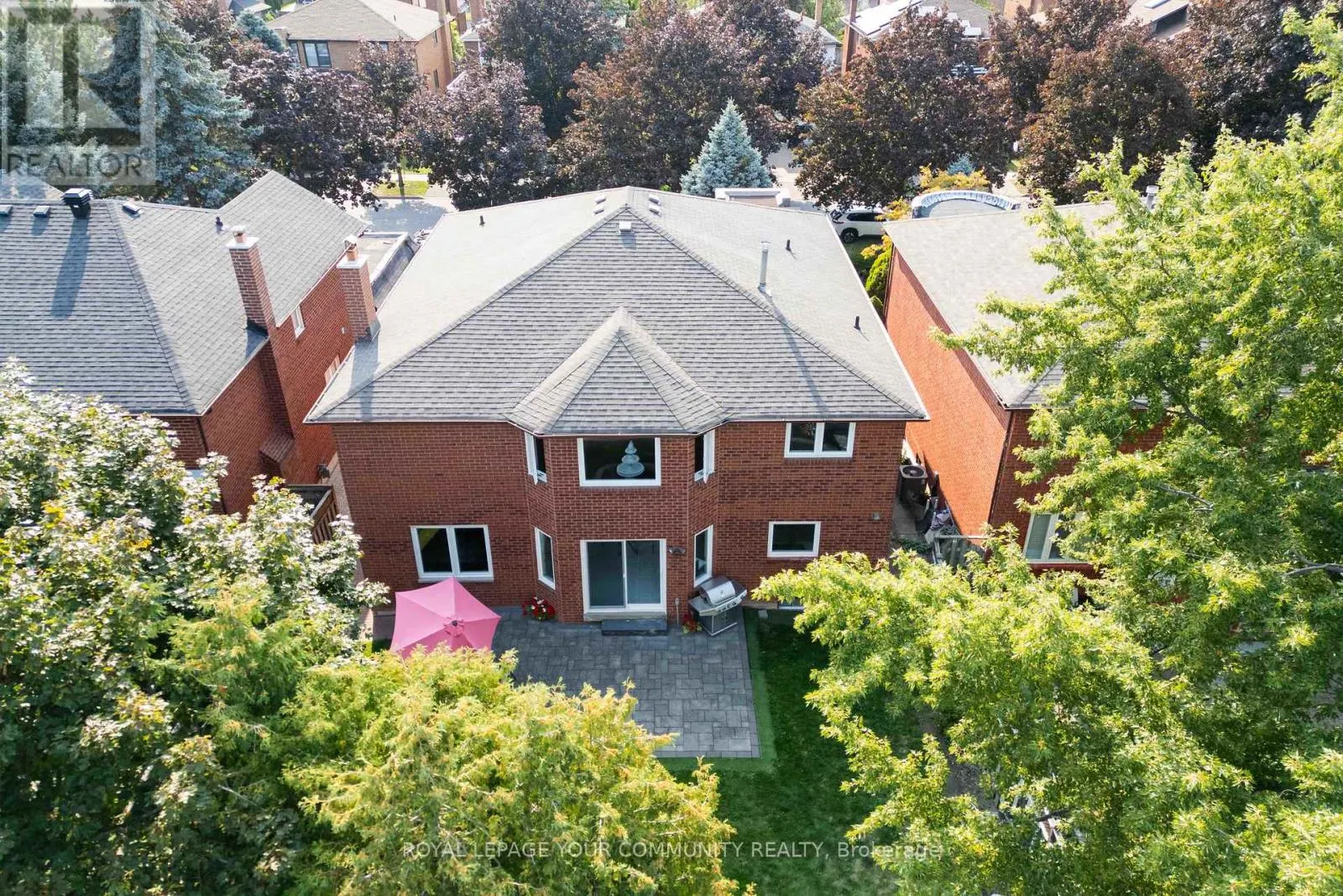 50 WALTHAM CRESCENT