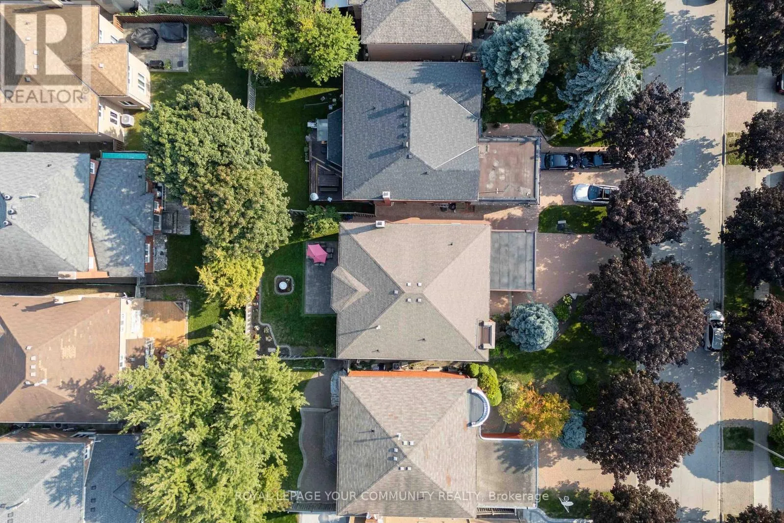 50 WALTHAM CRESCENT