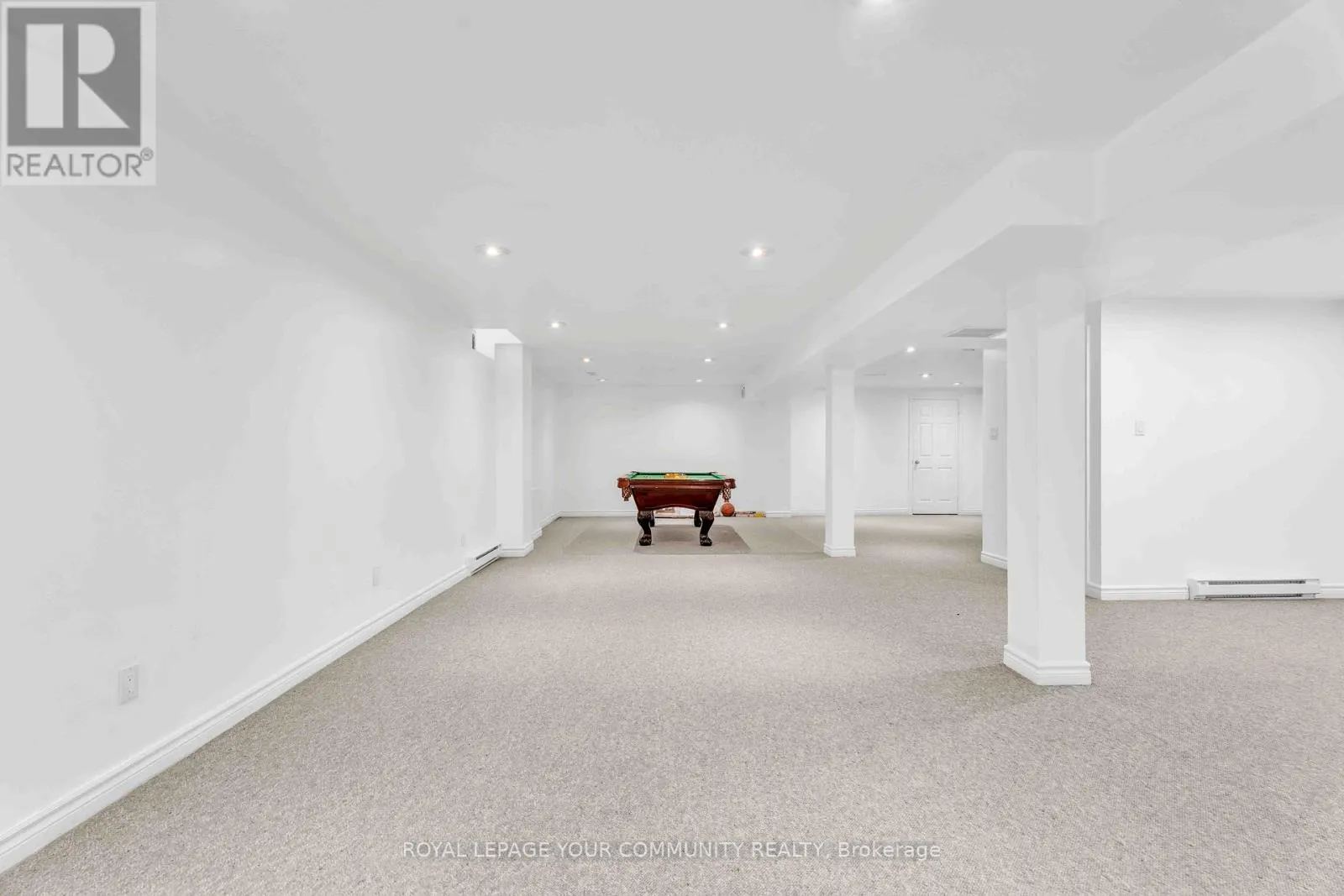 50 WALTHAM CRESCENT