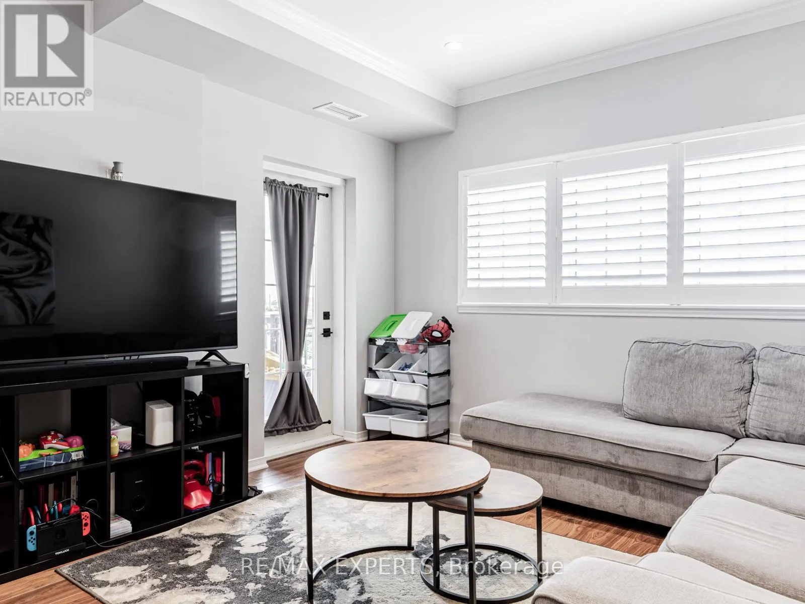 310 - 9451 JANE STREET