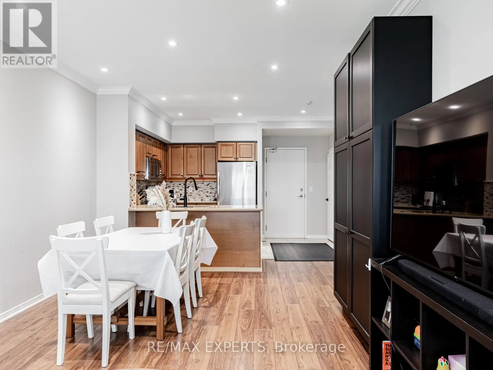 310 - 9451 JANE STREET