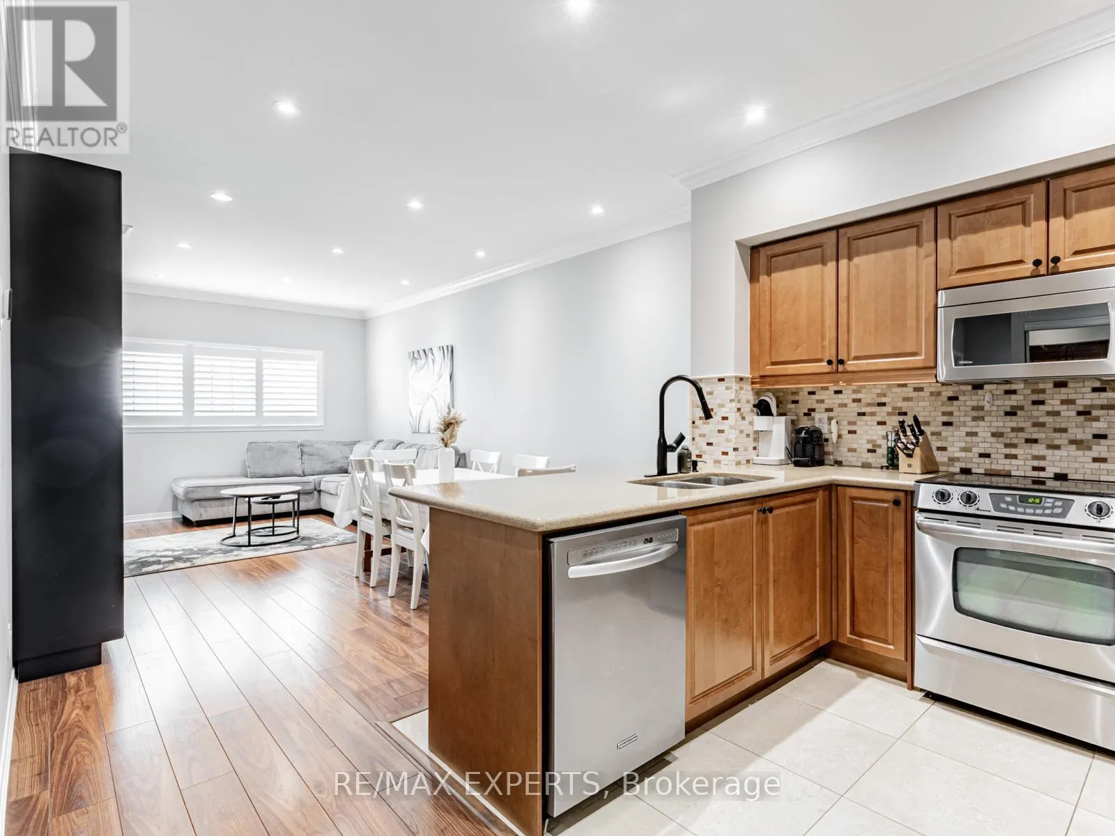 310 - 9451 JANE STREET