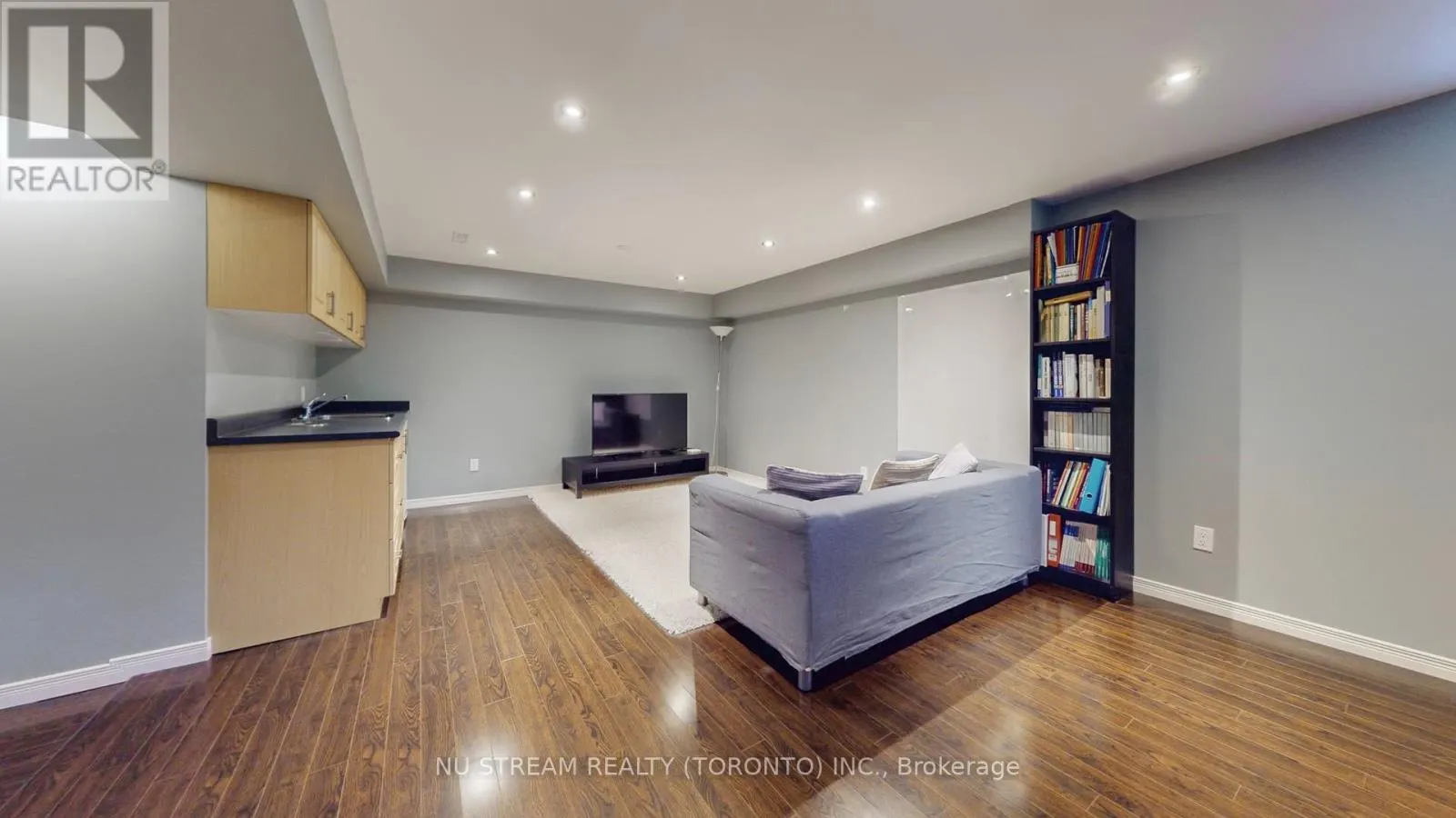 29 TODMAN LANE