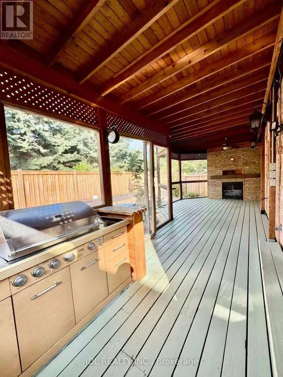 18 FINDHORN CRESCENT
