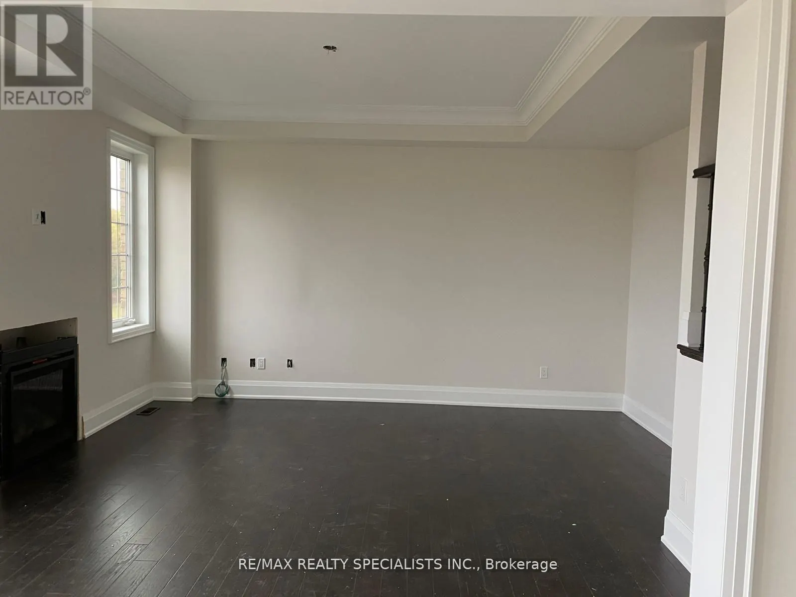 35 GERDEN DRIVE