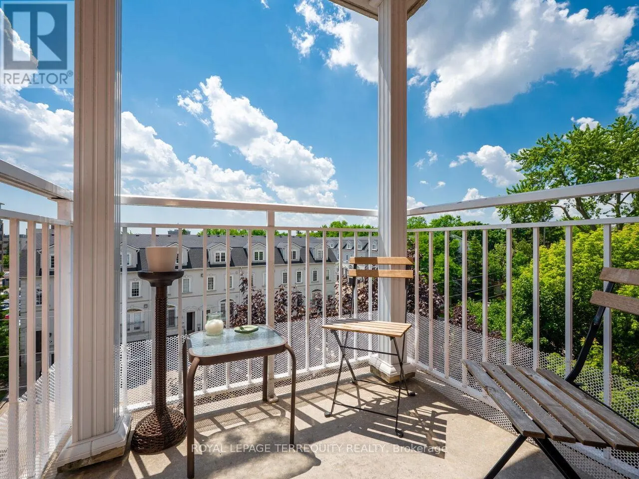 503 - 35 HUNT AVENUE