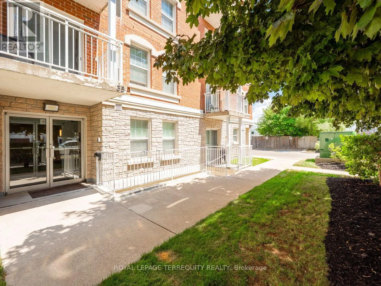 503 - 35 HUNT AVENUE