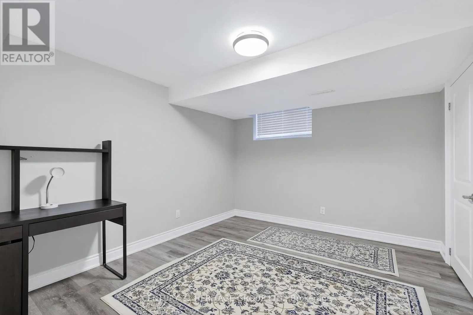 90 GIBSON CIRCLE