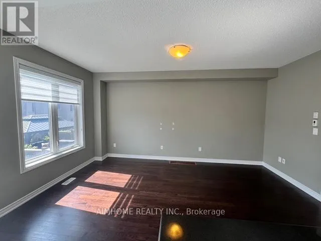 119 ROTHWELL STREET