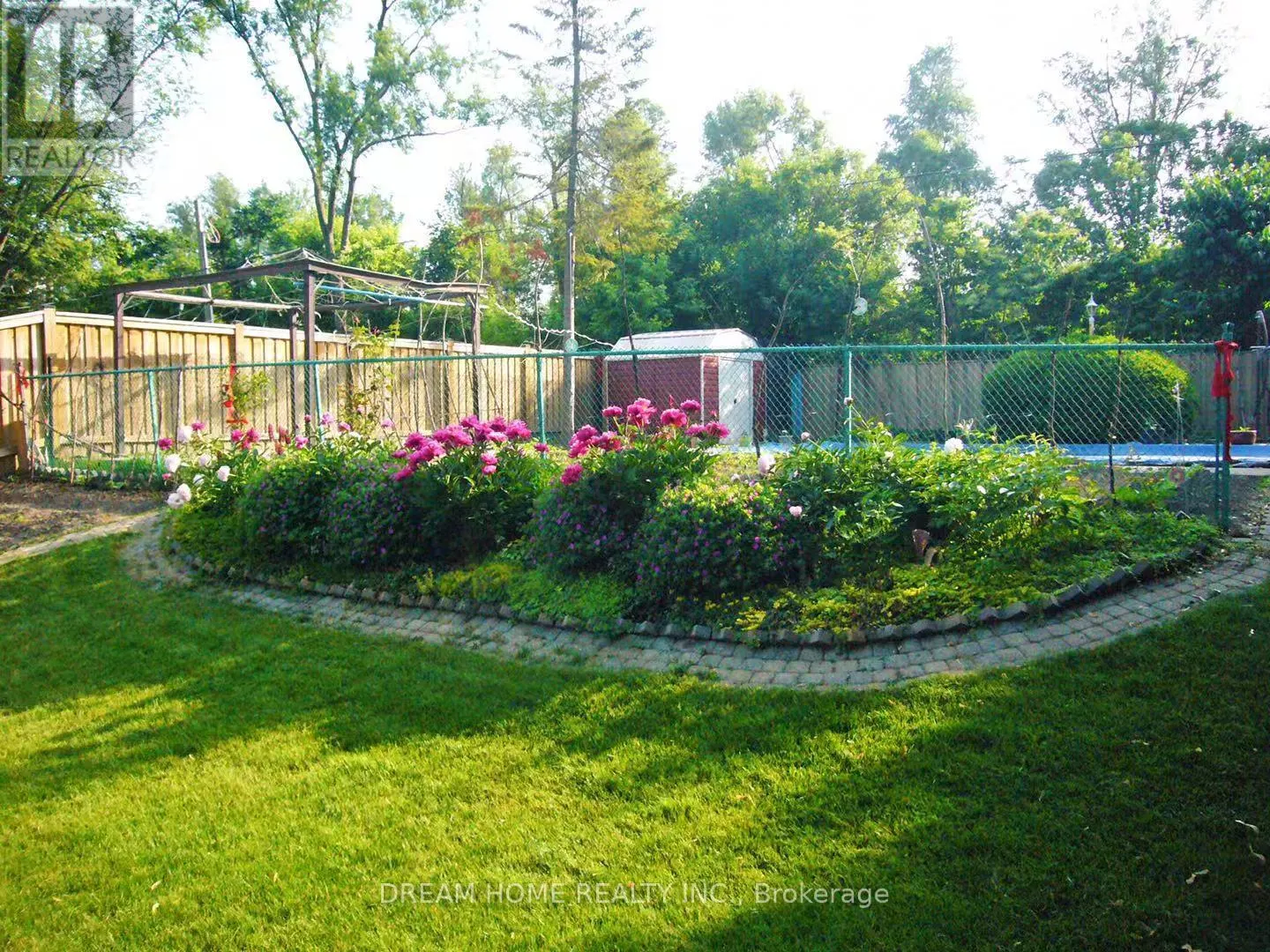 93 BABCOMBE DRIVE
