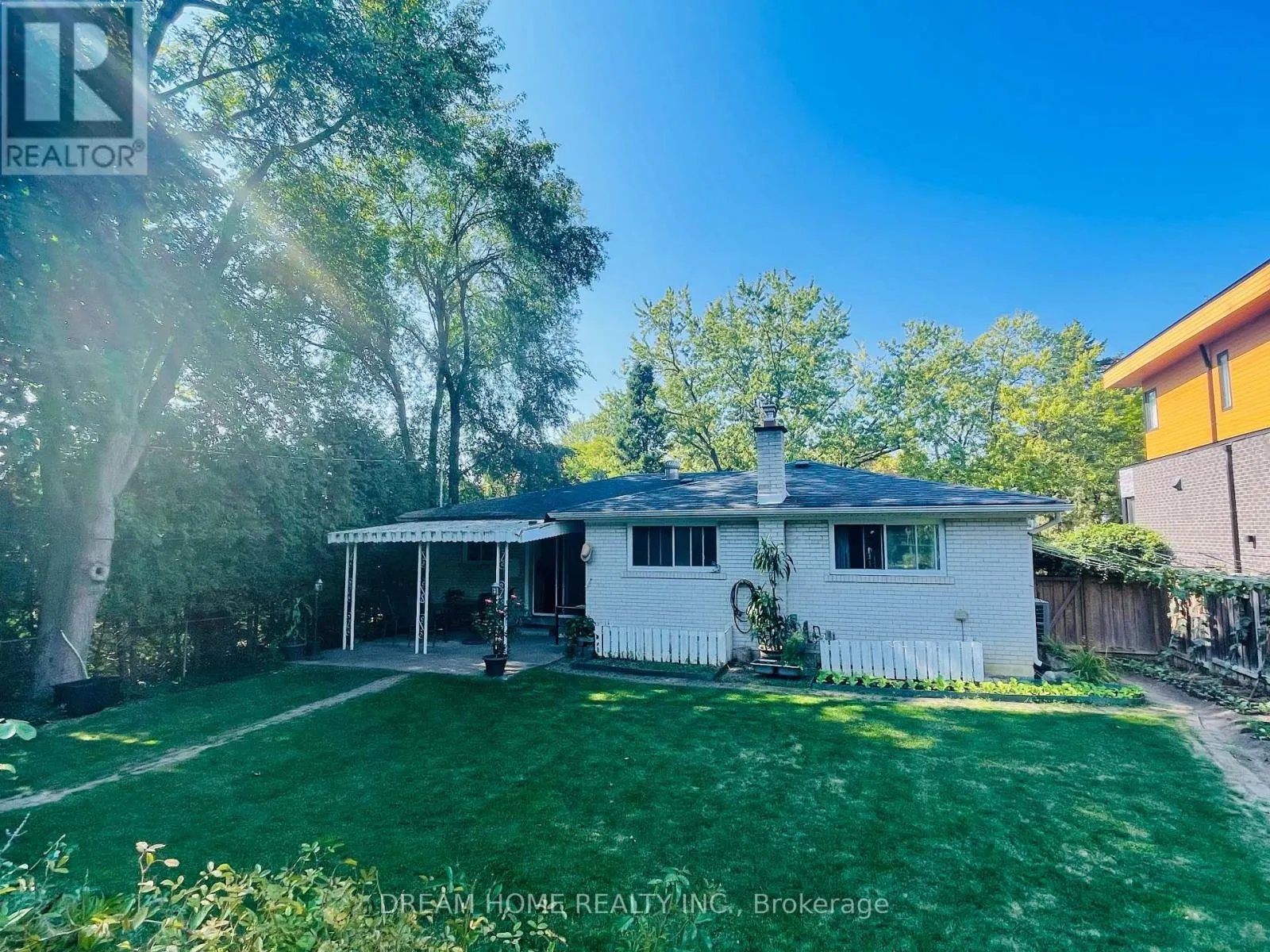 93 BABCOMBE DRIVE