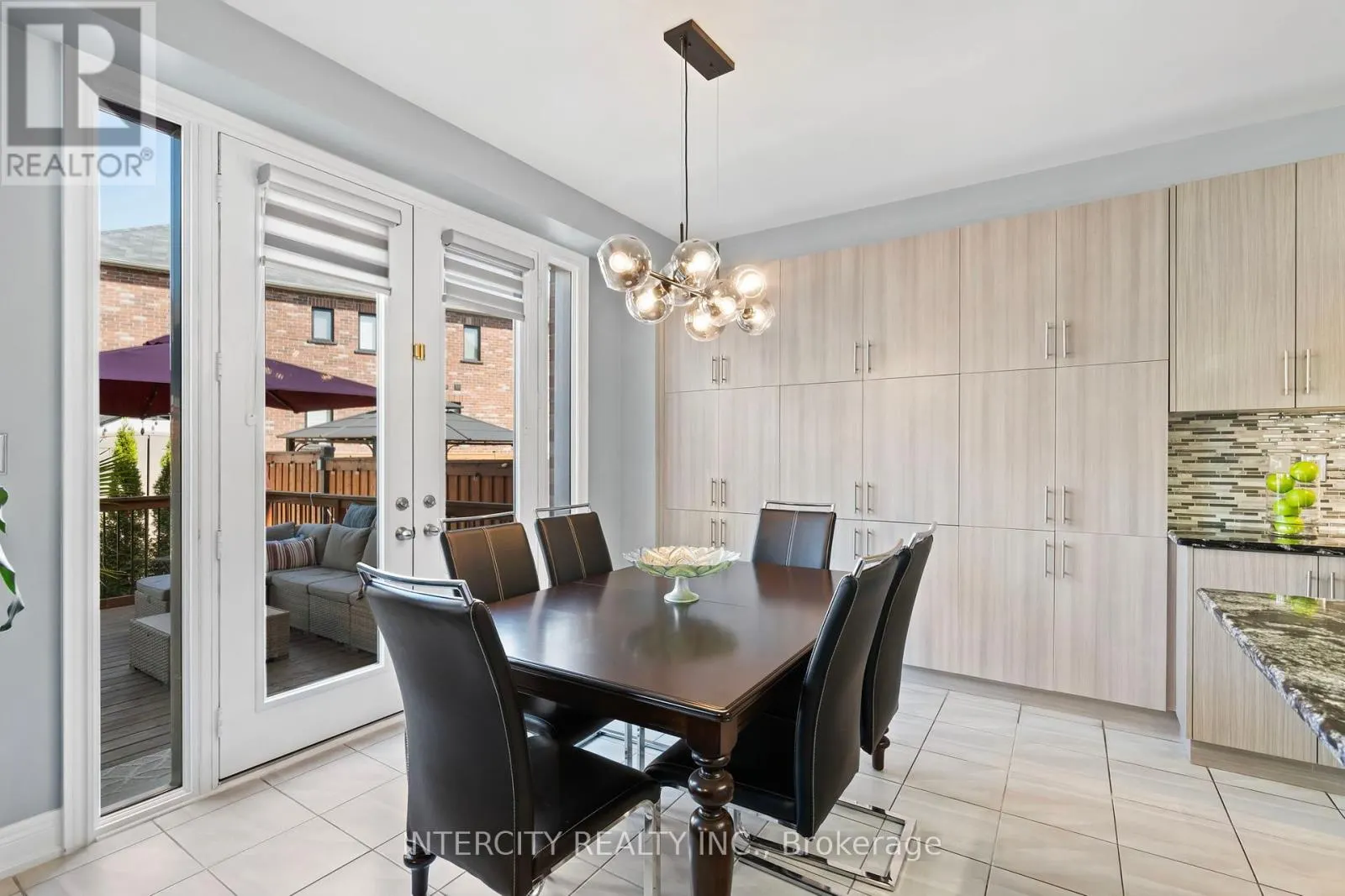 5 WILKE TRAIL