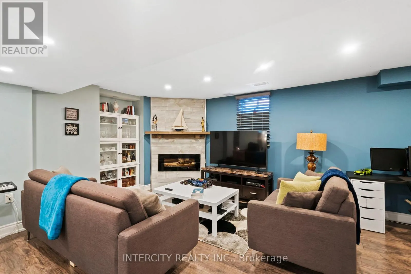 5 WILKE TRAIL