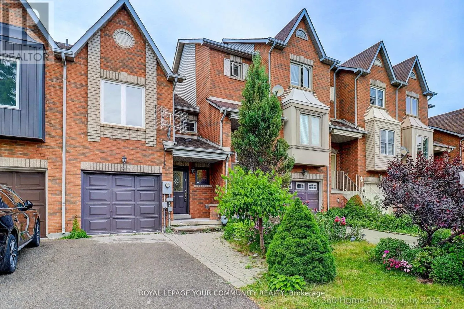 135 KELSO CRESCENT