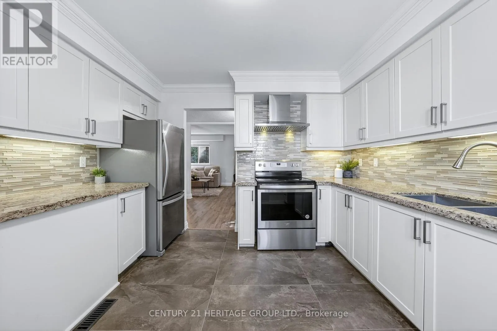 654 GIBNEY CRESCENT