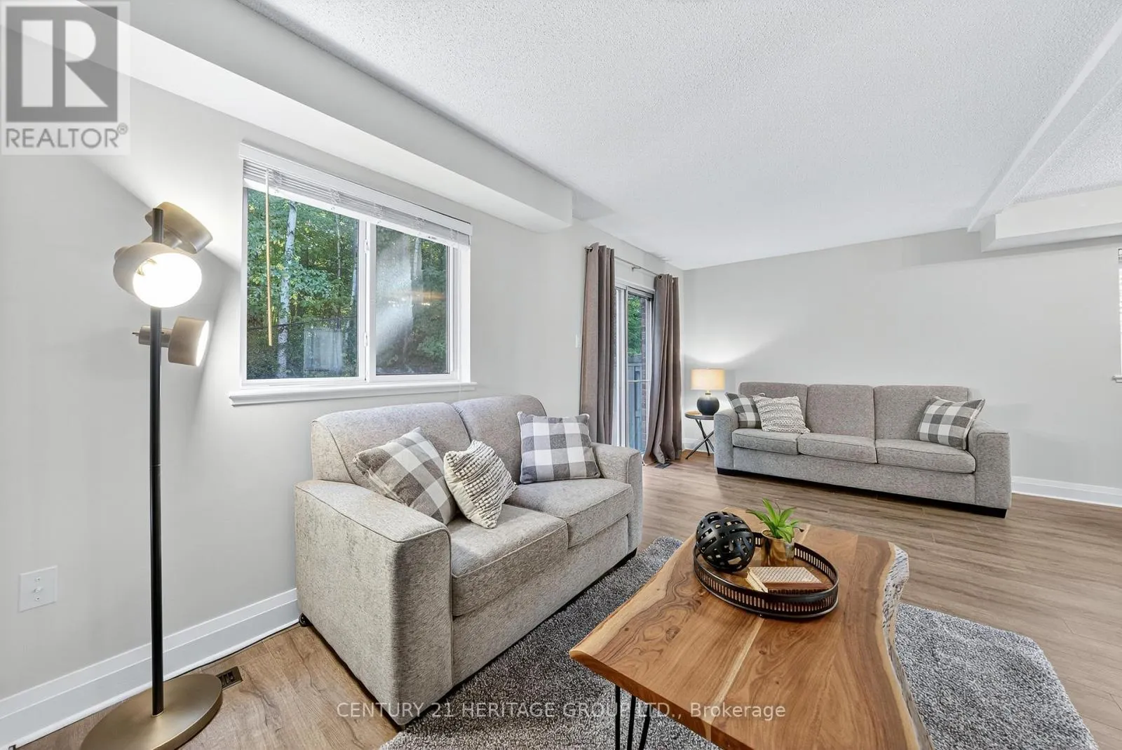 654 GIBNEY CRESCENT