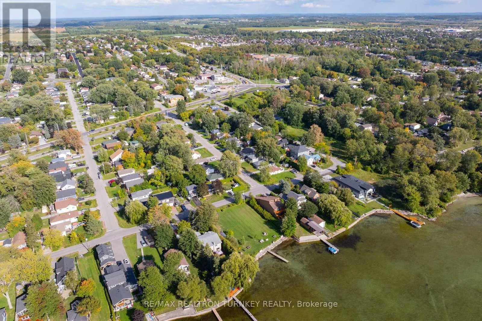 137 COOKS BAY DRIVE