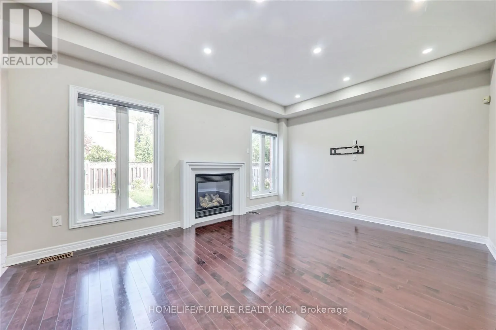 47 ALBERT ROFFEY CRESCENT