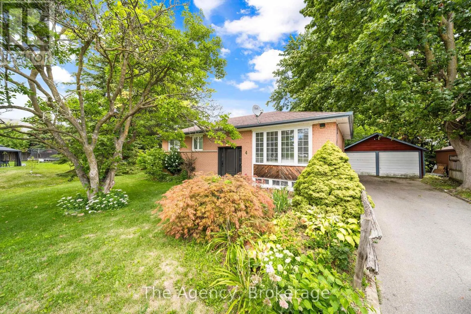 4 HAWMAN AVENUE