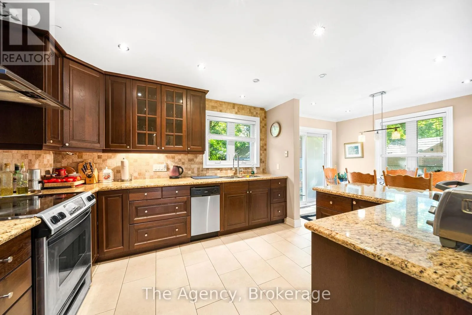 4 HAWMAN AVENUE