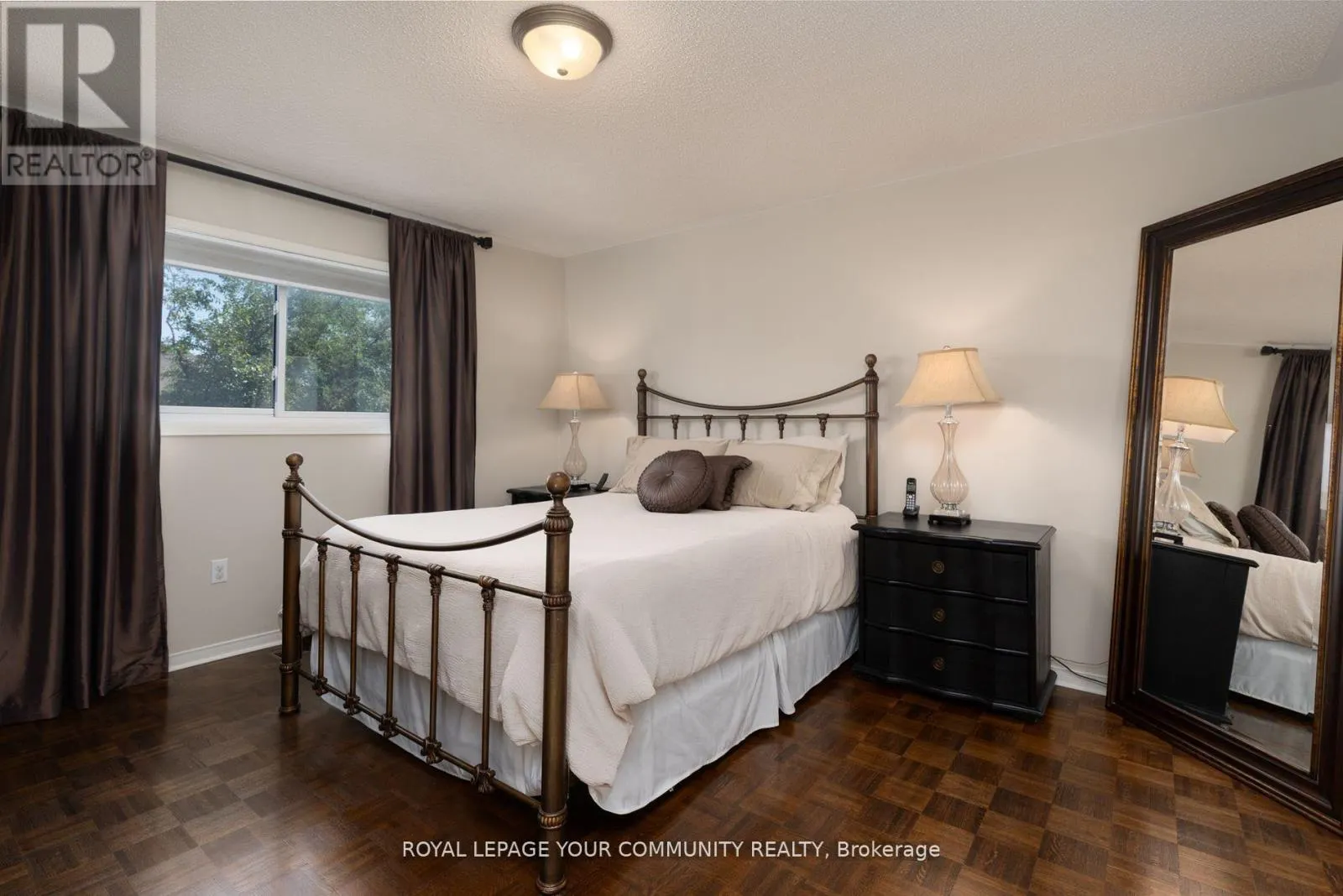 86 CORKWOOD CRESCENT