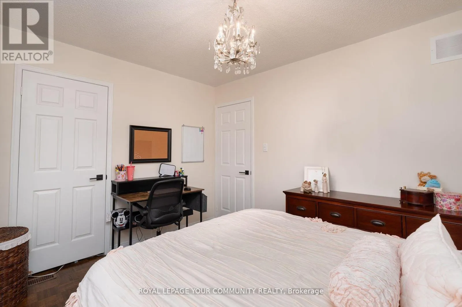 86 CORKWOOD CRESCENT