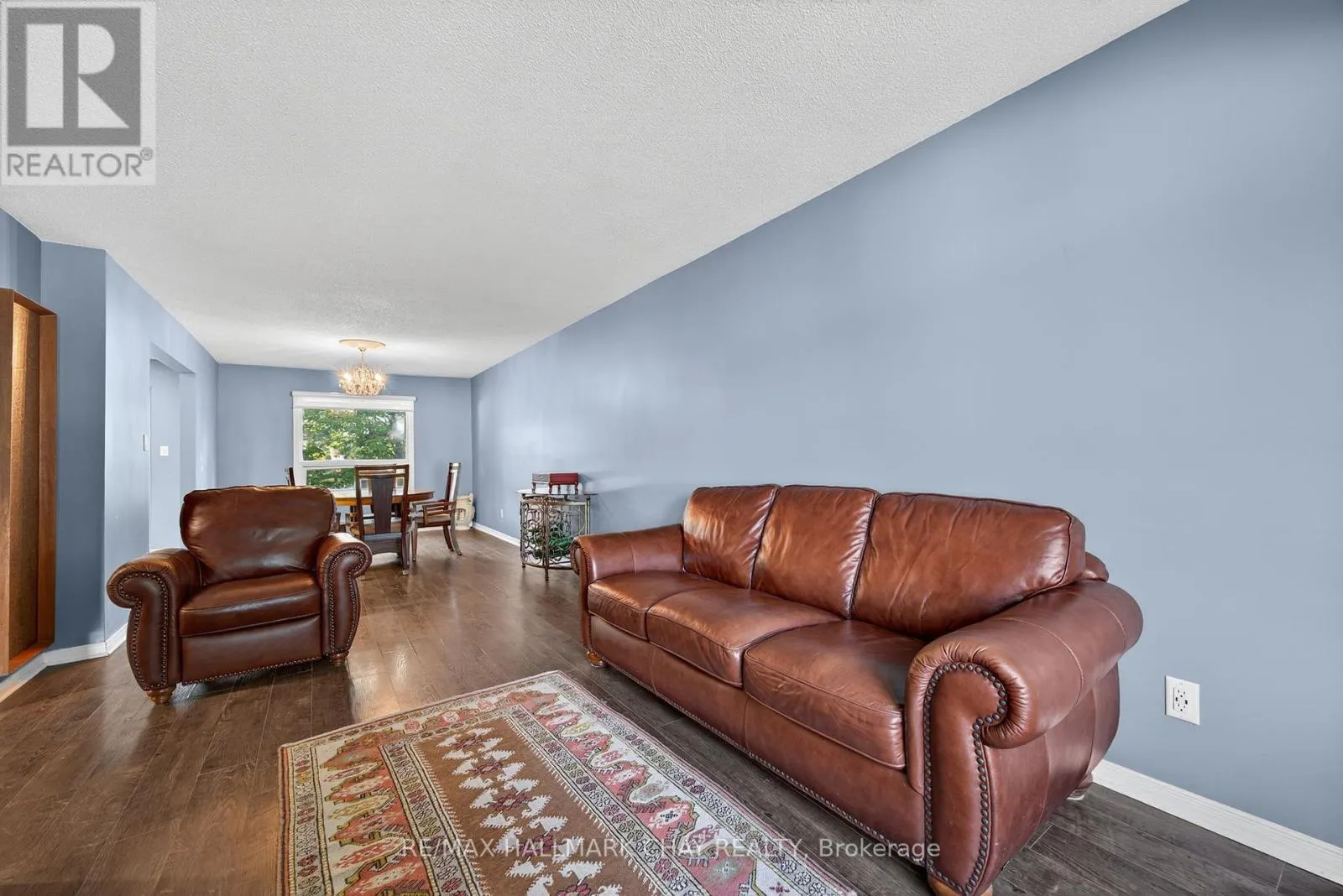 37 MCCARTHY CRESCENT