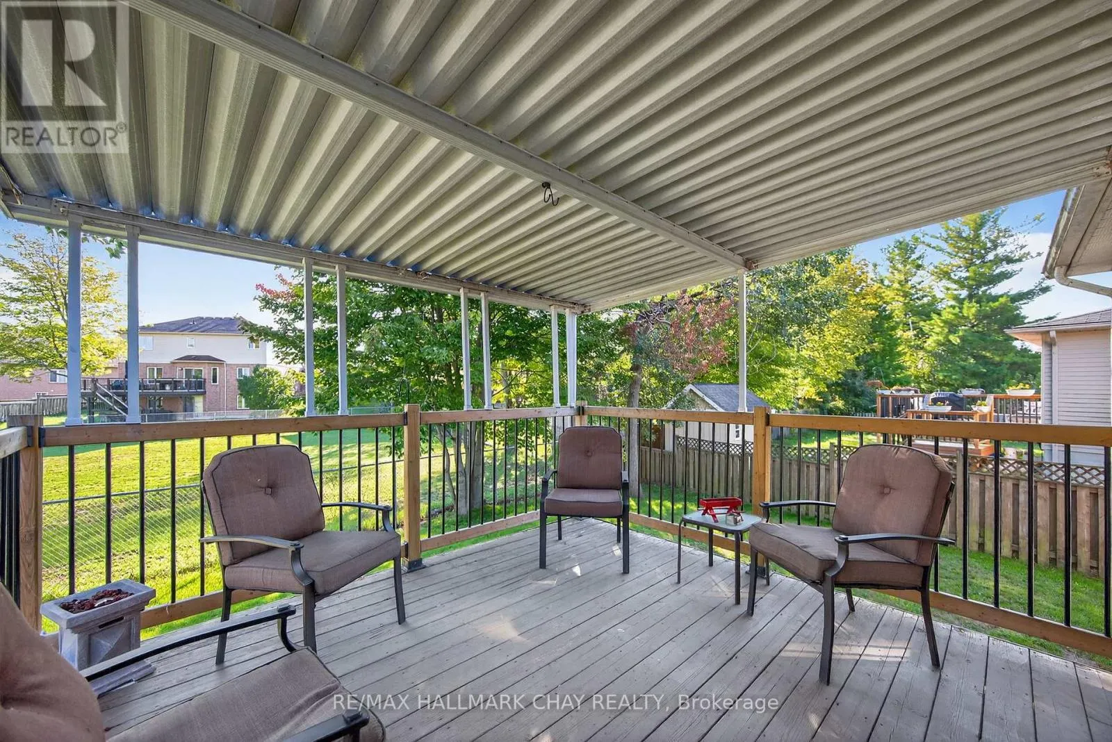 37 MCCARTHY CRESCENT