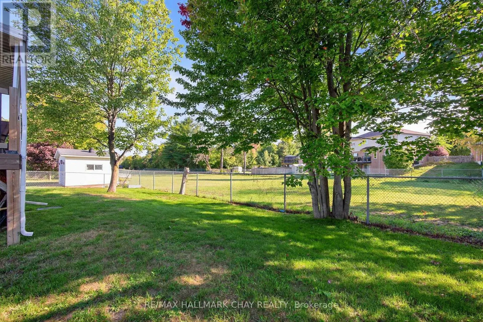 37 MCCARTHY CRESCENT