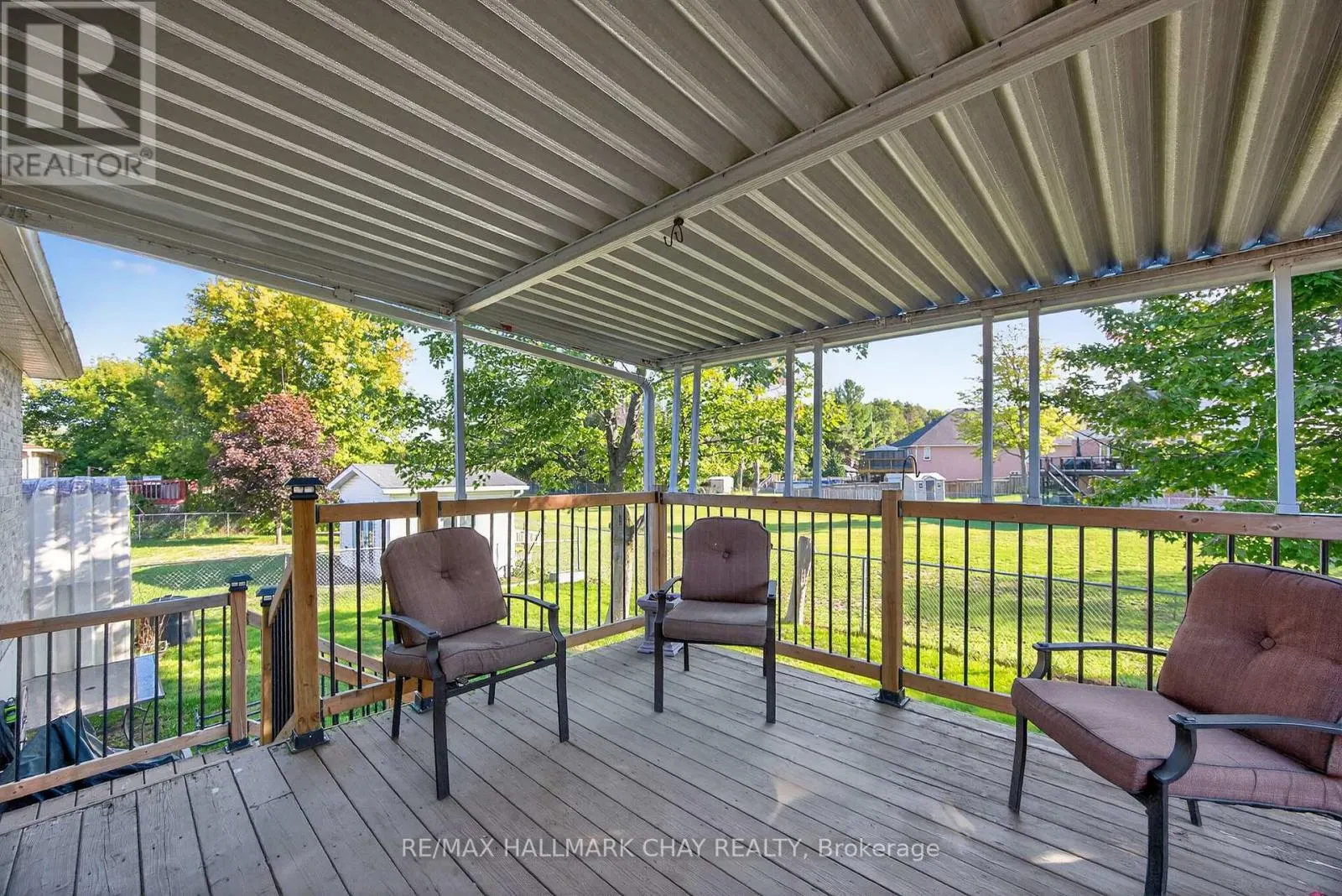 37 MCCARTHY CRESCENT