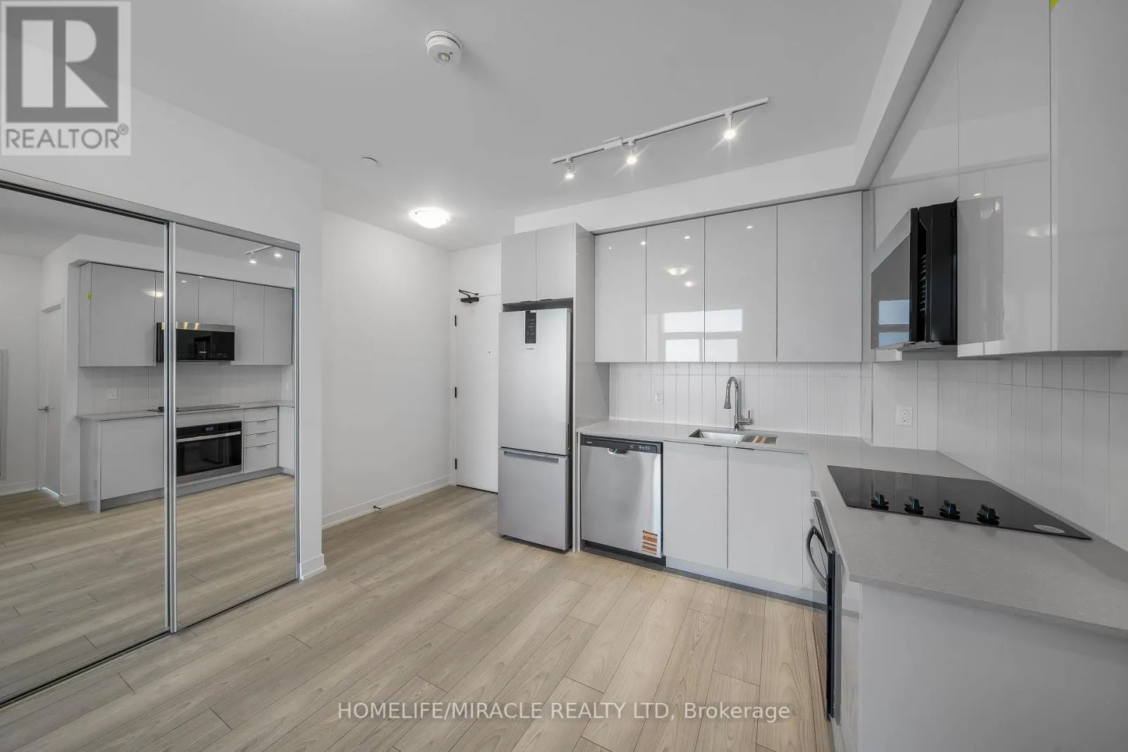 498 CALDARI ROAD