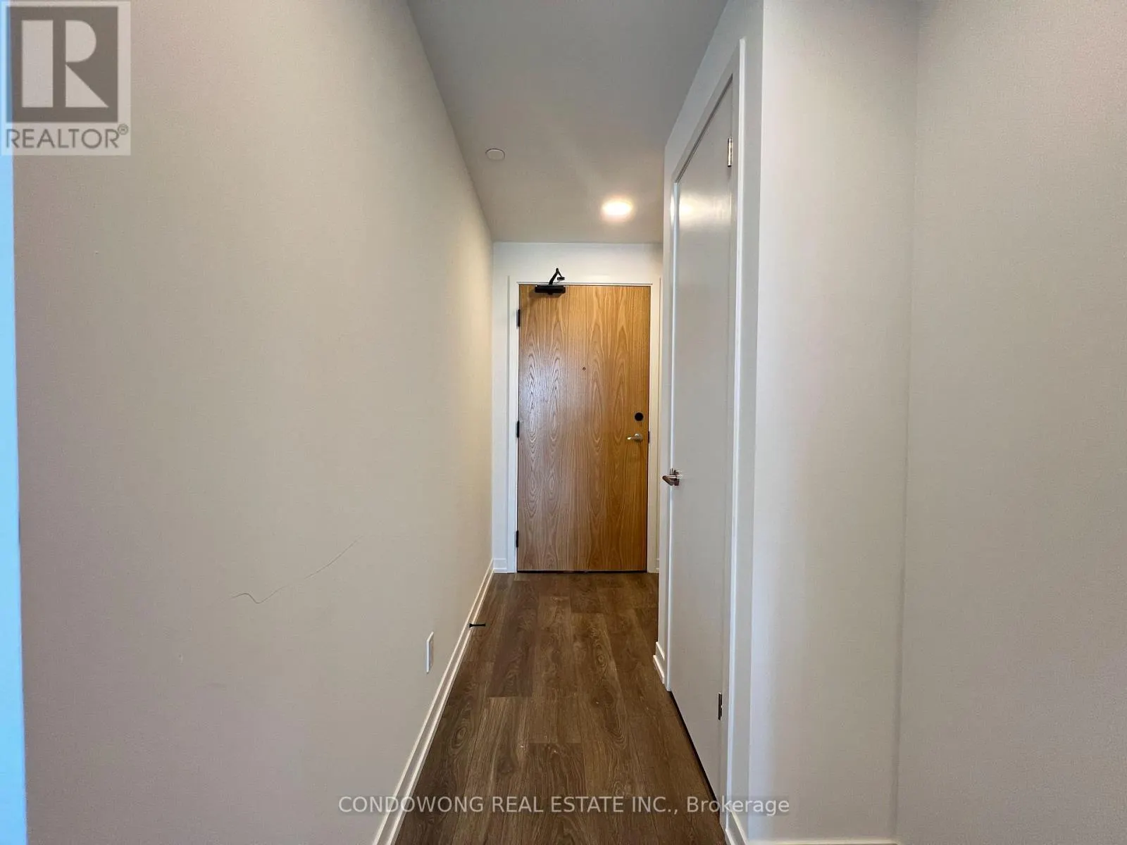 1202 - 8 BEVERLEY GLEN BOULEVARD
