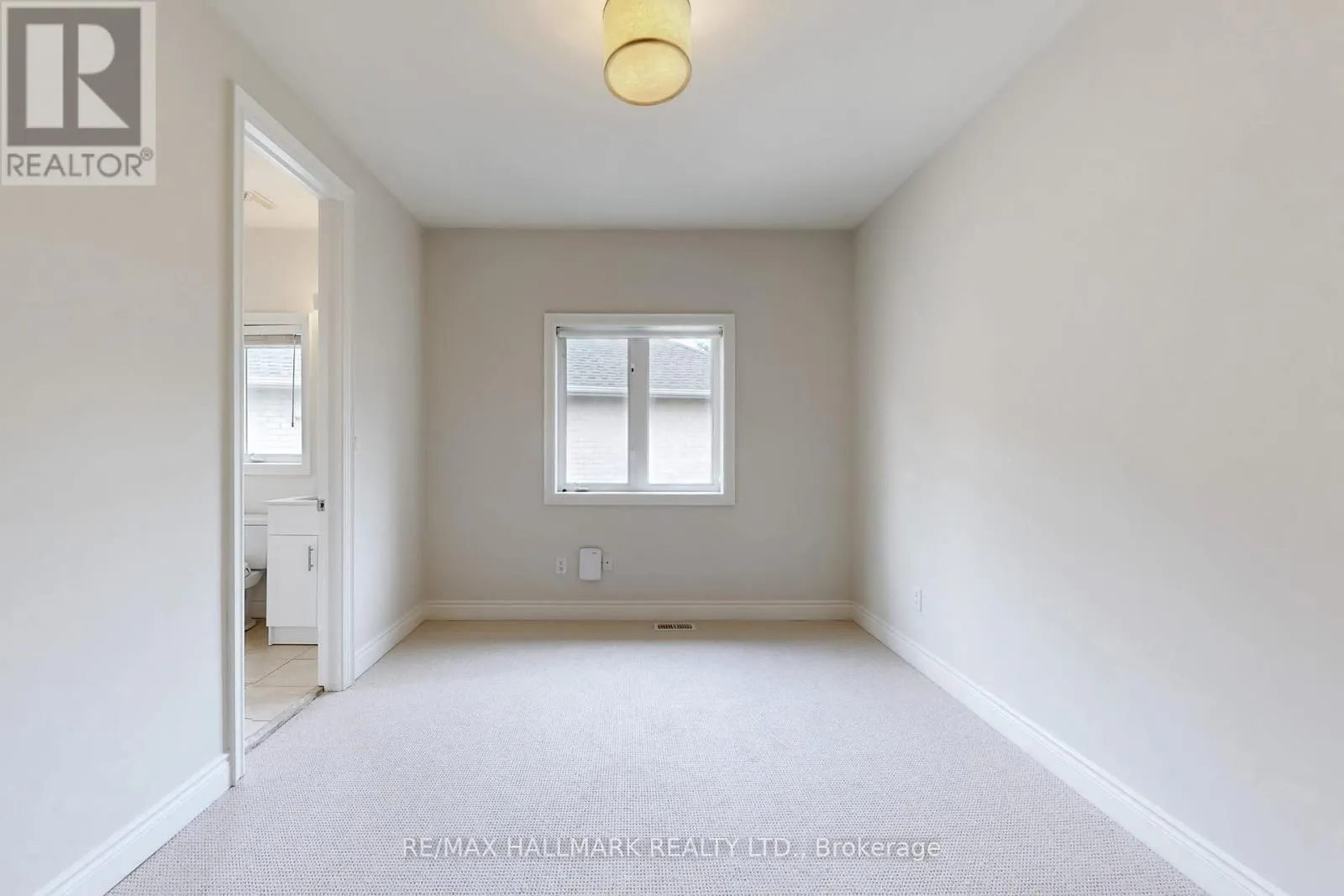 383 PARADELLE DRIVE