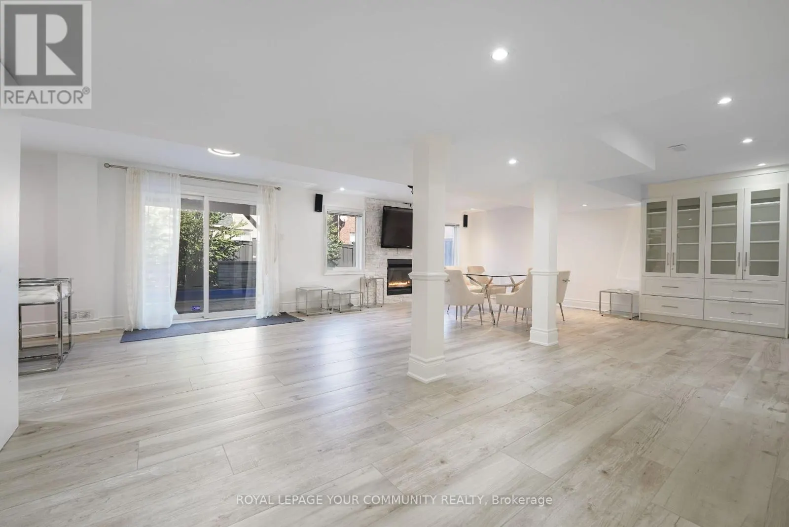 4 DAIRY AVENUE