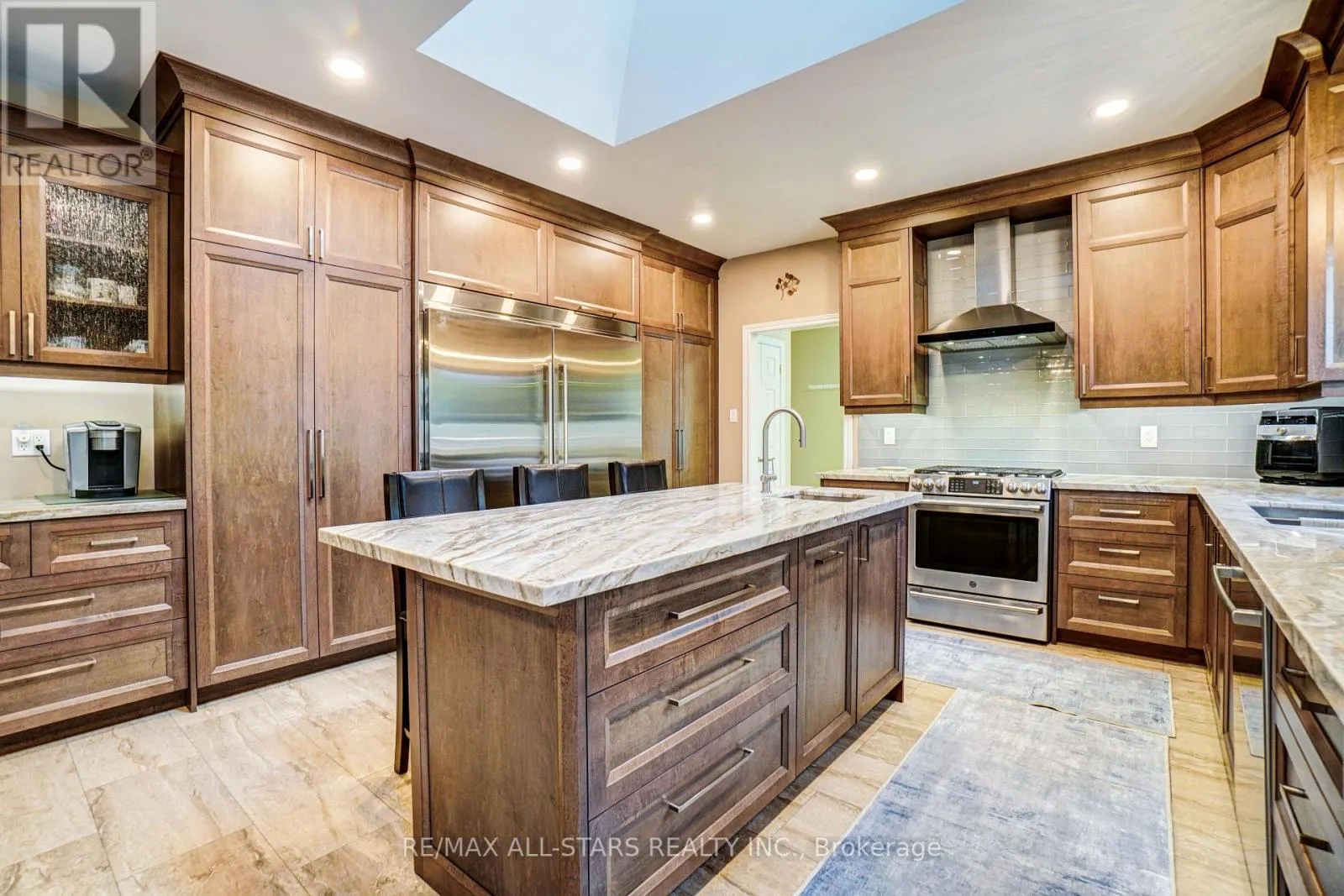 210 ASHWORTH ROAD