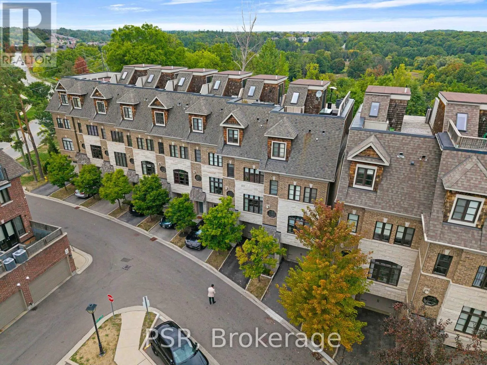 50 - 117 POWSELAND CRESCENT