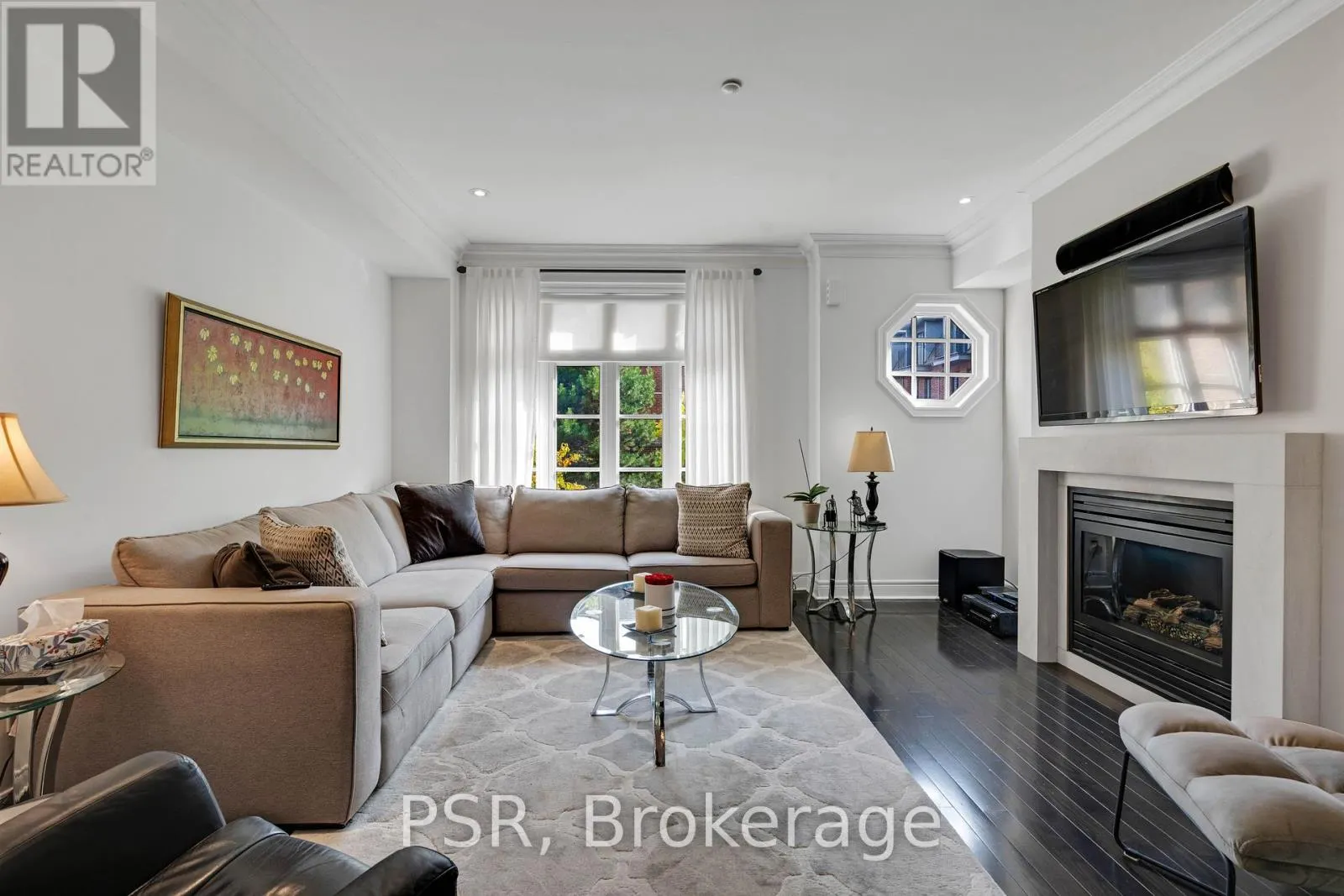 50 - 117 POWSELAND CRESCENT